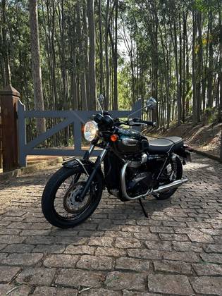 TRIUMPH BONNEVILLE T100 900 